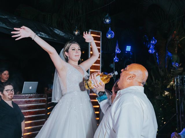 La boda de Oliver y Samanta en Mérida, Yucatán 195