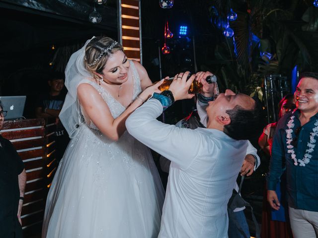 La boda de Oliver y Samanta en Mérida, Yucatán 196