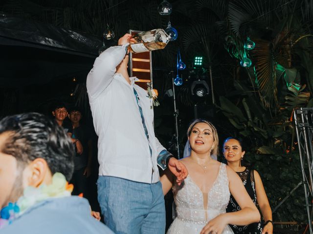 La boda de Oliver y Samanta en Mérida, Yucatán 203