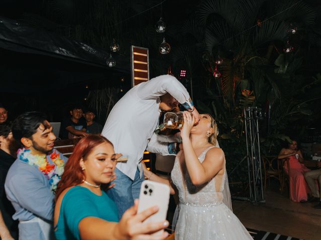 La boda de Oliver y Samanta en Mérida, Yucatán 206