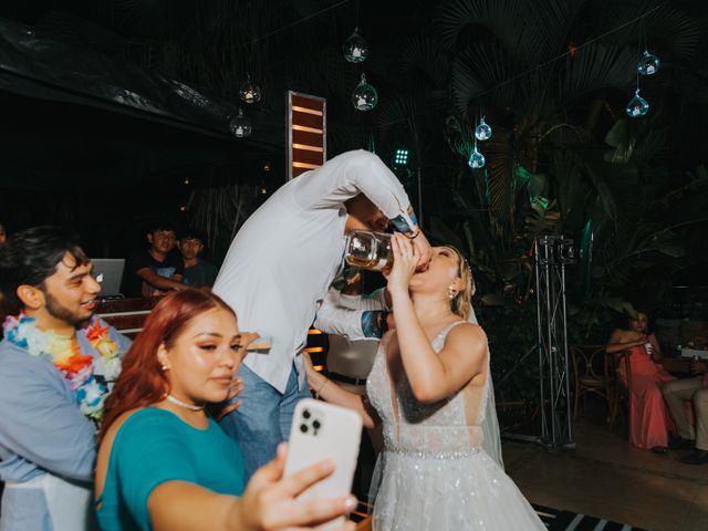 La boda de Oliver y Samanta en Mérida, Yucatán 207