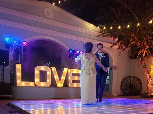 La boda de Victor  y Sandy  en Mérida, Yucatán 4