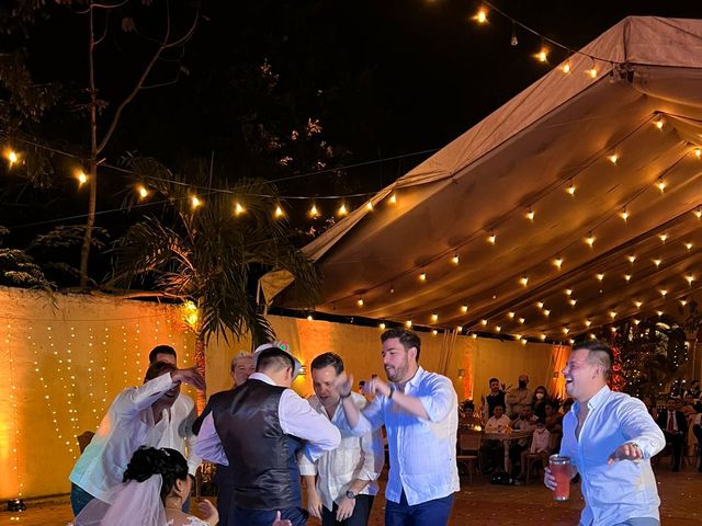 La boda de Victor  y Sandy  en Mérida, Yucatán 7