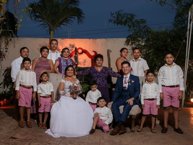 La boda de Victor  y Sandy  en Mérida, Yucatán 22