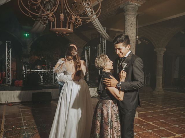 La boda de Angel y Valeria en Chihuahua, Chihuahua 47