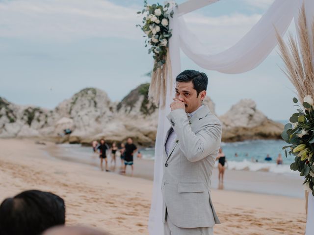 La boda de Erandi y Jorge en Huatulco, Oaxaca 36