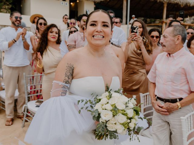 La boda de Erandi y Jorge en Huatulco, Oaxaca 37