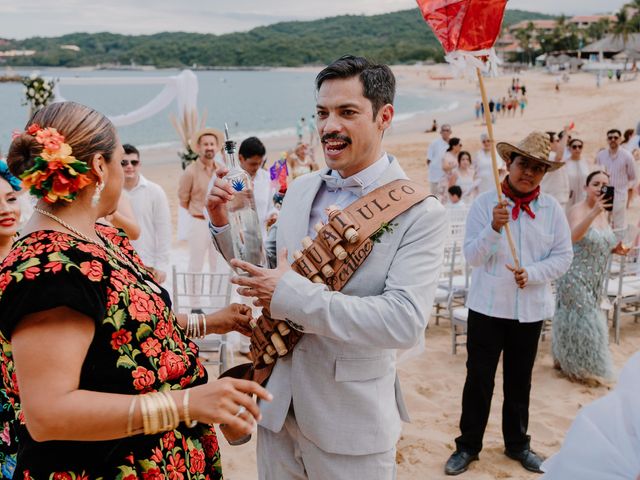 La boda de Erandi y Jorge en Huatulco, Oaxaca 57