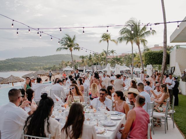 La boda de Erandi y Jorge en Huatulco, Oaxaca 75