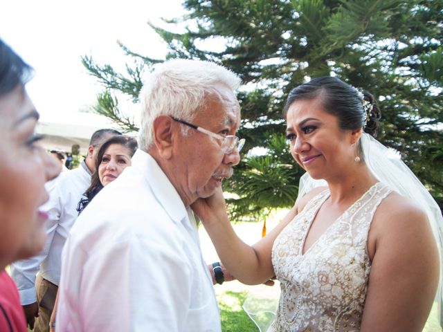 La boda de Oscar y Lupita en Tlayacapan, Morelos 13