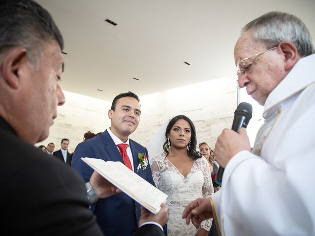La boda de Juan Manuel y Viridiana en Metepec, Estado México 6