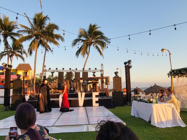 La boda de Daniel y Nancy en Bucerias, Nayarit 16