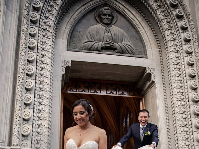 La boda de Marco y Ivonne en Cuauhtémoc, Ciudad de México 19