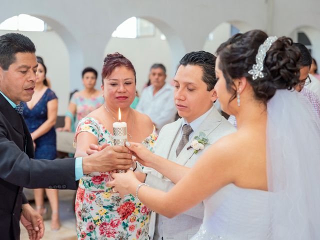 La boda de Alfredo y Alejandra en Temixco, Morelos 30