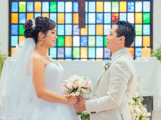La boda de Alfredo y Alejandra en Temixco, Morelos 31