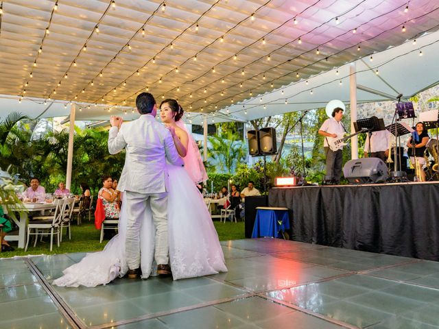 La boda de Alfredo y Alejandra en Temixco, Morelos 47