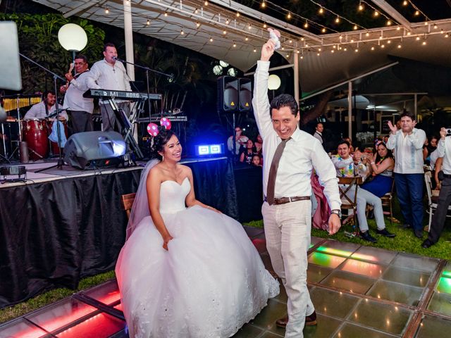 La boda de Alfredo y Alejandra en Temixco, Morelos 66