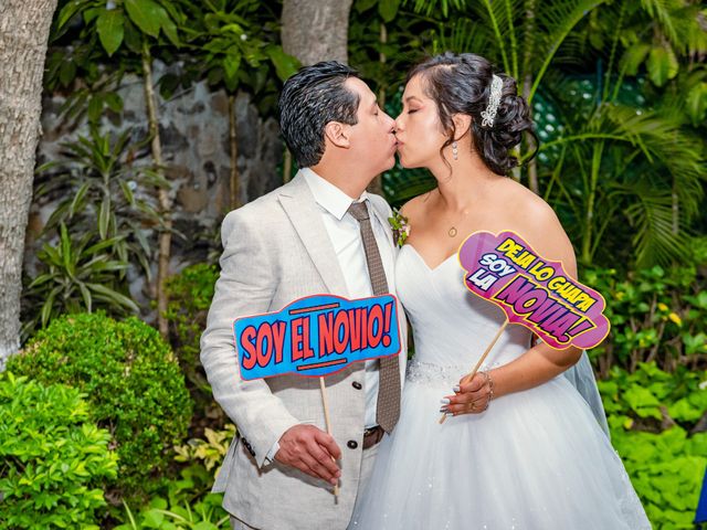 La boda de Alfredo y Alejandra en Temixco, Morelos 71