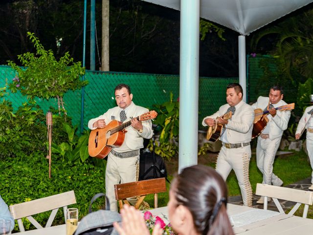 La boda de Alfredo y Alejandra en Temixco, Morelos 76