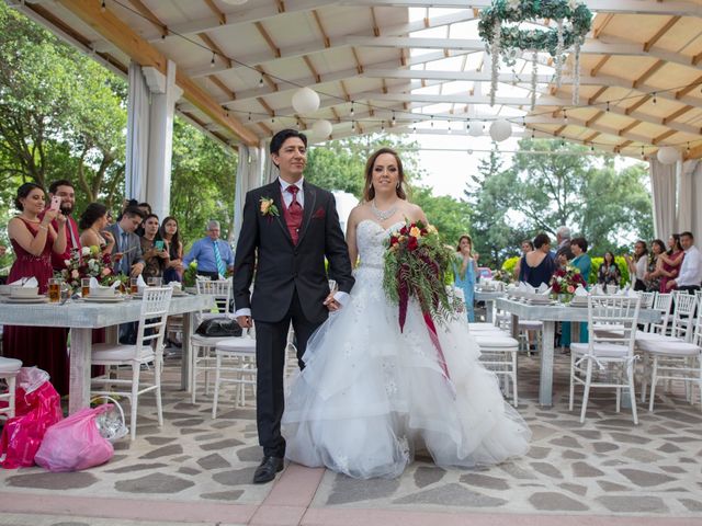 La boda de Hector y Veronica en Naucalpan, Estado México 17