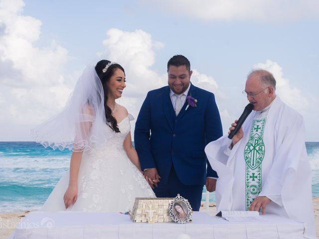 La boda de Víctor y Anabel en Cancún, Quintana Roo 8