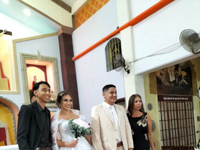 La boda de Felipe y Claren en Lázaro Cárdenas, Michoacán 16