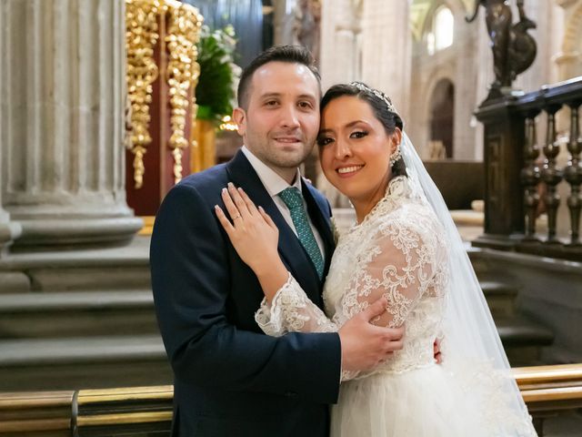 La boda de Marco y Marce en Cuauhtémoc, Ciudad de México 23