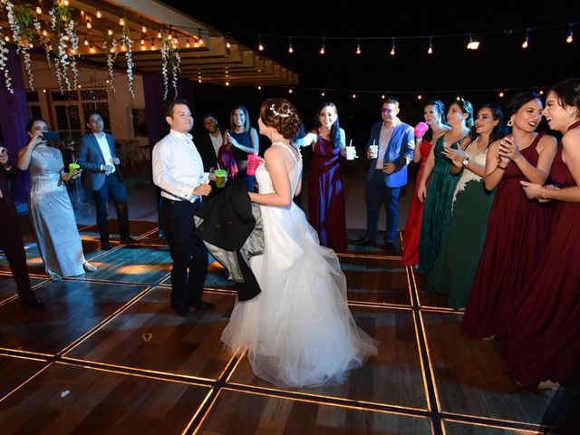 La boda de Axel y Karina  en Colima, Colima 5