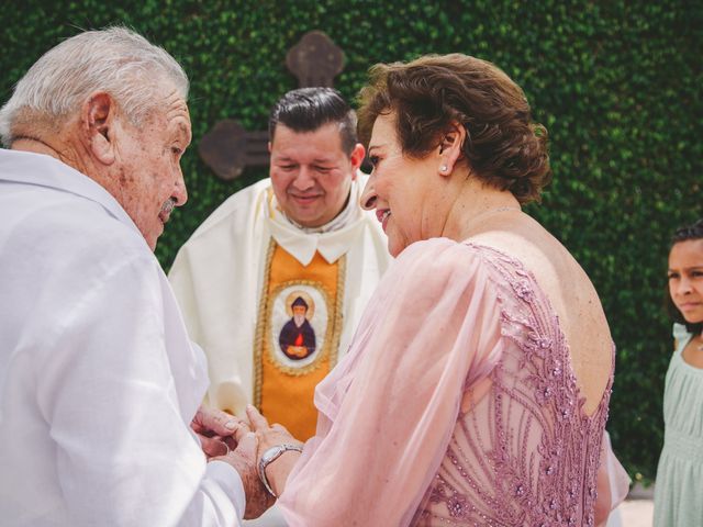 La boda de Mario y Elvira en Jiutepec, Morelos 26