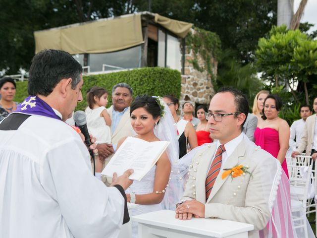 La boda de Alejandro y Mariana en Tequesquitengo, Morelos 21