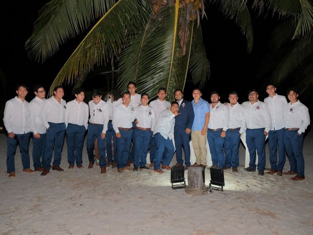 La boda de Daniel y Yuriria  en Telchac Puerto, Yucatán 25
