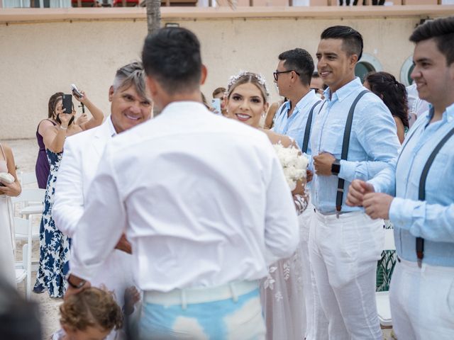 La boda de Edgar y Karla en Cancún, Quintana Roo 64
