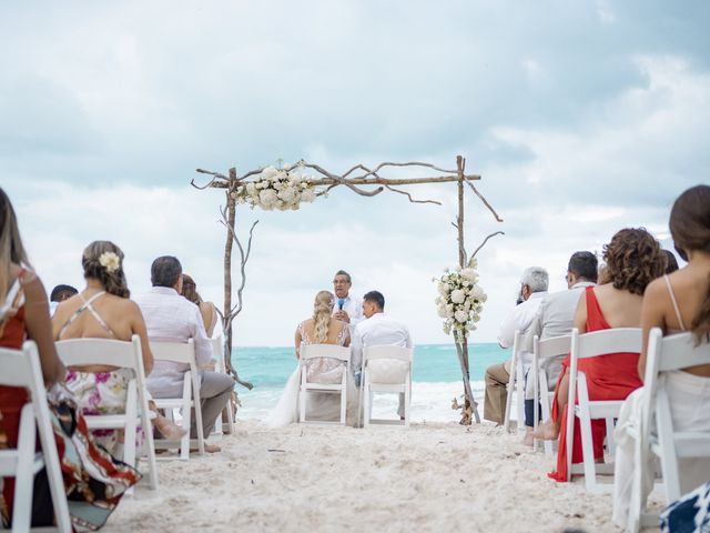 La boda de Edgar y Karla en Cancún, Quintana Roo 67