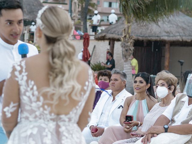 La boda de Edgar y Karla en Cancún, Quintana Roo 72