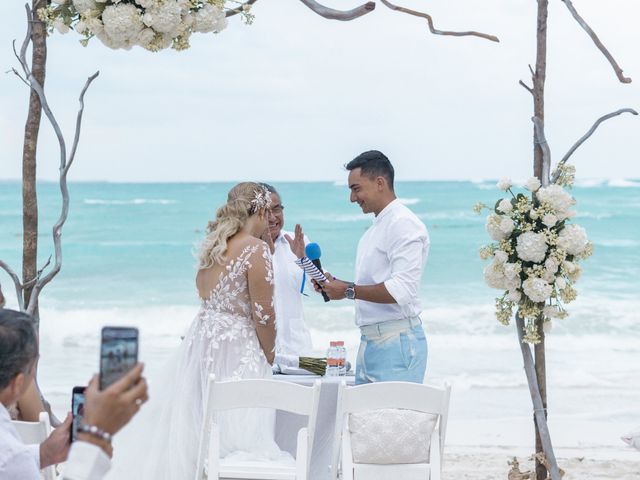 La boda de Edgar y Karla en Cancún, Quintana Roo 73