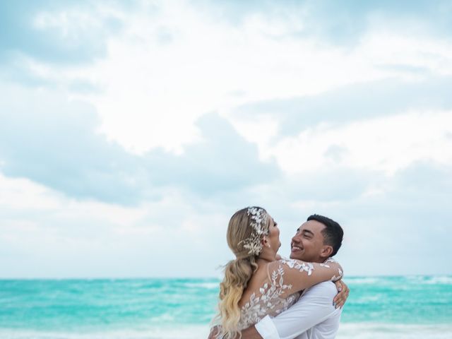 La boda de Edgar y Karla en Cancún, Quintana Roo 91