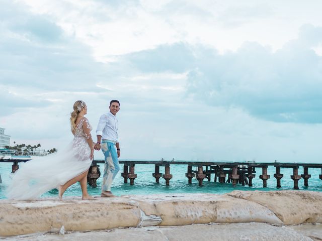 La boda de Edgar y Karla en Cancún, Quintana Roo 94