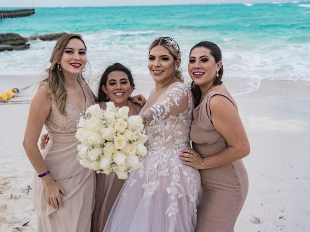 La boda de Edgar y Karla en Cancún, Quintana Roo 100