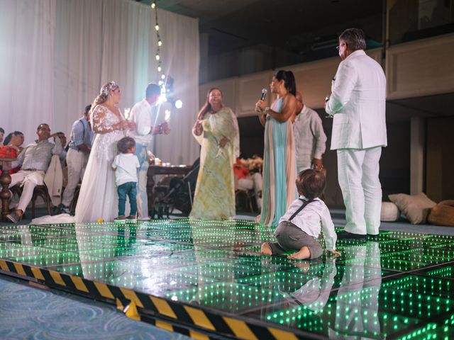 La boda de Edgar y Karla en Cancún, Quintana Roo 146