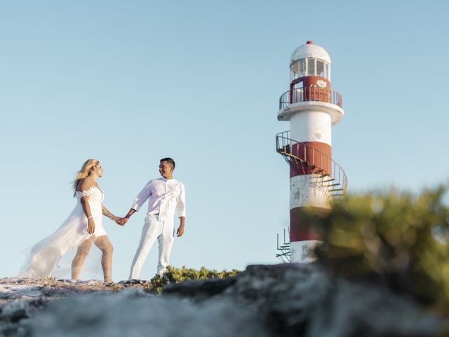 La boda de Edgar y Karla en Cancún, Quintana Roo 108