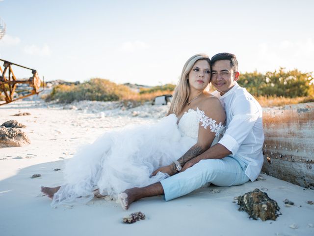 La boda de Edgar y Karla en Cancún, Quintana Roo 113