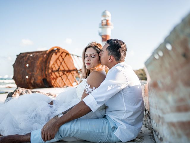 La boda de Edgar y Karla en Cancún, Quintana Roo 115