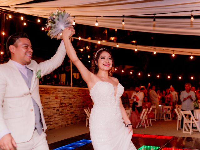 La boda de Cuauhtémoc y Andrea en Bucerias, Nayarit 111