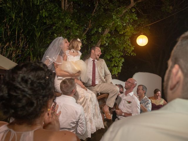 La boda de Shawn y LIndsey en Ixtapa Zihuatanejo, Guerrero 22