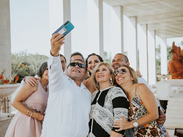 La boda de Miriam y Roberto en Acanceh, Yucatán 15