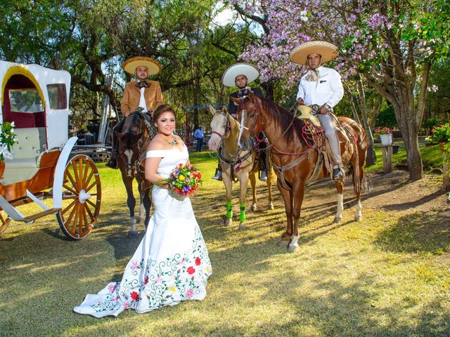 La boda de José Carlos y Itzel en León, Guanajuato 29