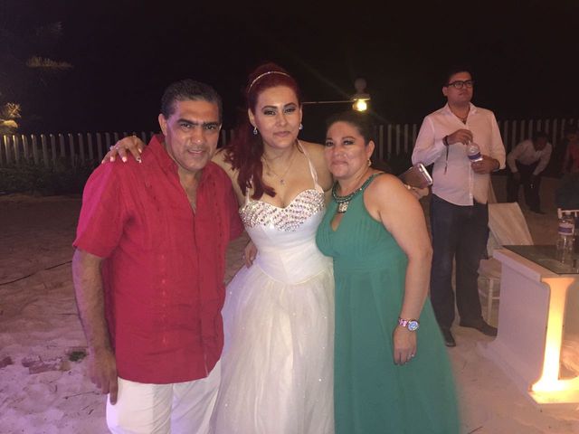 La boda de Javier  y Nalleli  en Puerto Morelos, Quintana Roo 6