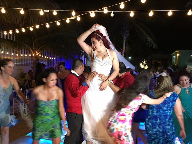 La boda de Javier  y Nalleli  en Puerto Morelos, Quintana Roo 13