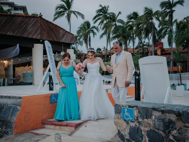 La boda de Eduardo y Yeslenie en Ixtapa Zihuatanejo, Guerrero 14