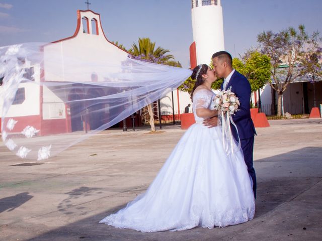 La boda de Armando y Leslie en Iztapalapa, Ciudad de México 1